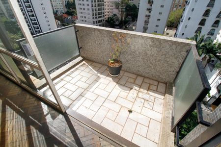 Apartamento à venda com 248m², 2 quartos e 2 vagas Apartamento à venda com 248m², 2 quartos e 2 vagasVaranda