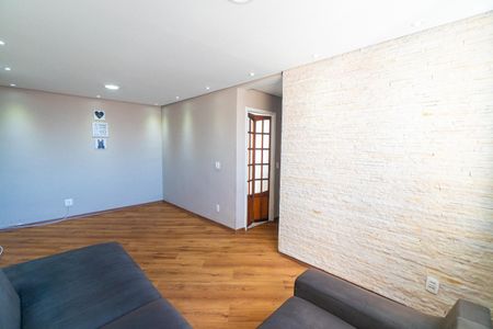 Apartamento à venda com 67m², 2 quartos e 1 vagaSala 