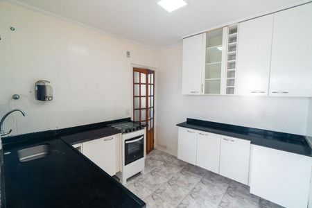 Apartamento à venda com 67m², 2 quartos e 1 vagaCozinha