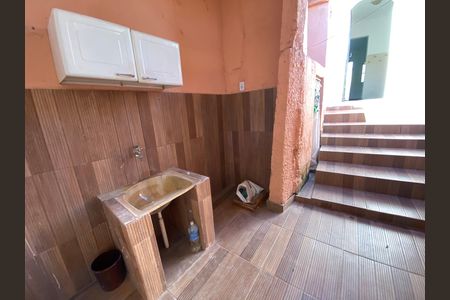Casa para alugar com 60m², 1 quarto e sem vagaÁrea de Serviço