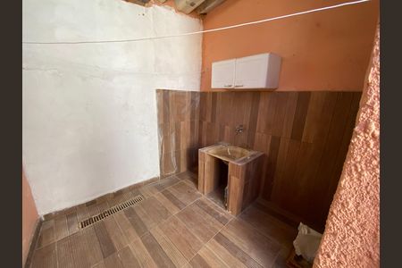 Casa para alugar com 60m², 1 quarto e sem vagaÁrea de Serviço