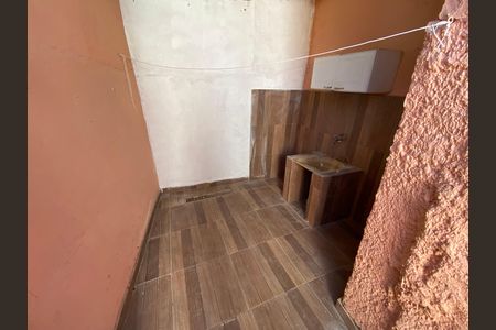 Casa para alugar com 60m², 1 quarto e sem vagaÁrea de Serviço