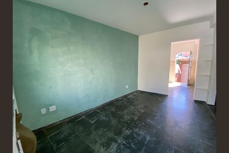 Casa para alugar com 60m², 1 quarto e sem vagaSala/Quarto