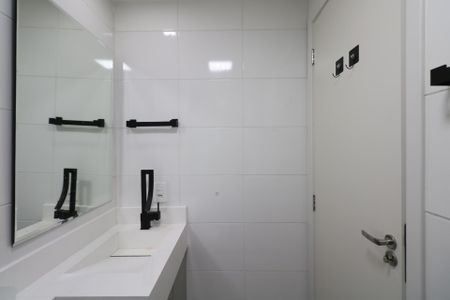 Apartamento para alugar com 40m², 2 quartos e sem vaga Apartamento para alugar com 40m², 2 quartos e sem vagaBanheiro