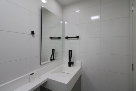Apartamento para alugar com 40m², 2 quartos e sem vaga Apartamento para alugar com 40m², 2 quartos e sem vagaBanheiro
