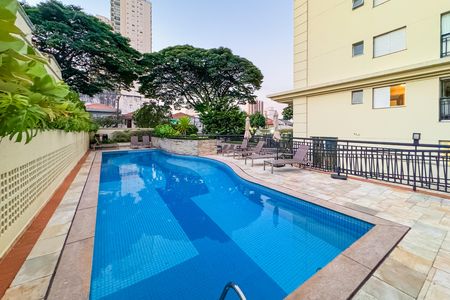 Apartamento para alugar com 143m², 3 quartos e 3 vagas Apartamento para alugar com 143m², 3 quartos e 3 vagasPiscina