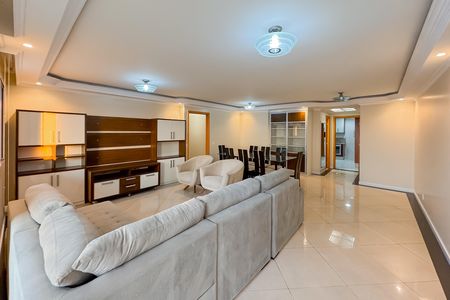 Apartamento para alugar com 143m², 3 quartos e 3 vagas Apartamento para alugar com 143m², 3 quartos e 3 vagasSala