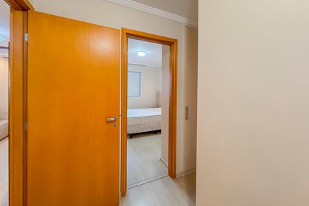 Apartamento para alugar com 143m², 3 quartos e 3 vagas Apartamento para alugar com 143m², 3 quartos e 3 vagasCorredor
