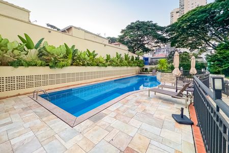 Apartamento para alugar com 143m², 3 quartos e 3 vagas Apartamento para alugar com 143m², 3 quartos e 3 vagasPiscina