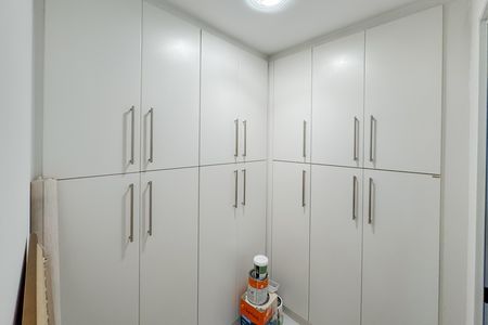 Apartamento para alugar com 143m², 3 quartos e 3 vagas Apartamento para alugar com 143m², 3 quartos e 3 vagasQuarto de Serviço