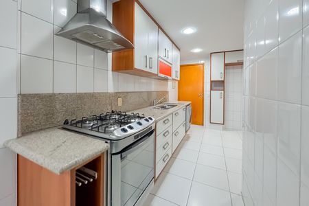 Apartamento para alugar com 143m², 3 quartos e 3 vagas Apartamento para alugar com 143m², 3 quartos e 3 vagasCozinha