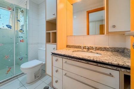 Apartamento para alugar com 143m², 3 quartos e 3 vagas Apartamento para alugar com 143m², 3 quartos e 3 vagasBanheiro da Suíte 1