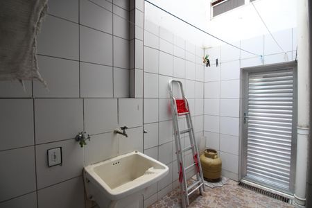 Apartamento para alugar com 70m², 2 quartos e sem vagaÁrea de Serviço