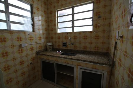 Apartamento para alugar com 70m², 2 quartos e sem vagaCozinha