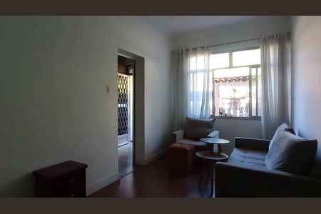 Apartamento para alugar com 70m², 2 quartos e sem vagaSala
