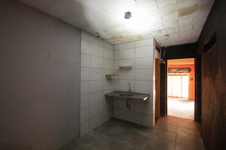 Casa à venda com 216m², 2 quartos e 4 vagas Casa à venda com 216m², 2 quartos e 4 vagasGaragem