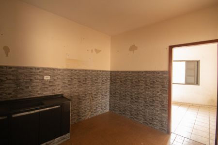 Casa à venda com 216m², 2 quartos e 4 vagas Casa à venda com 216m², 2 quartos e 4 vagasCozinha