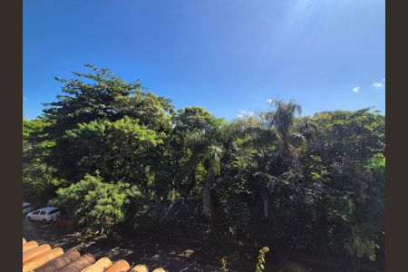 Casa de condomínio à venda com 200m², 3 quartos e 2 vagas Casa de condomínio à venda com 200m², 3 quartos e 2 vagasSuite 2 - vista da varanda