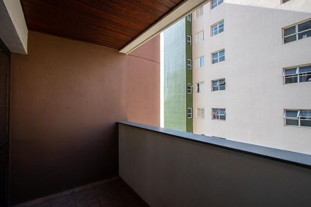 Apartamento para alugar com 200m², 3 quartos e 2 vagasVaranda da sala