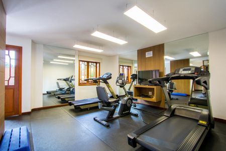 Apartamento para alugar com 200m², 3 quartos e 2 vagasÁrea comum - Academia