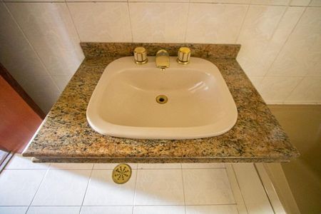 Apartamento para alugar com 200m², 3 quartos e 2 vagasBanheiro do quarto 3