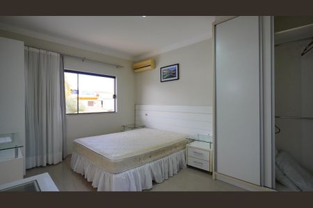 Casa para alugar com 460m², 5 quartos e 2 vagasSuíte