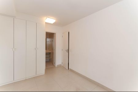 Apartamento à venda com 79m², 2 quartos e 1 vaga Suíte