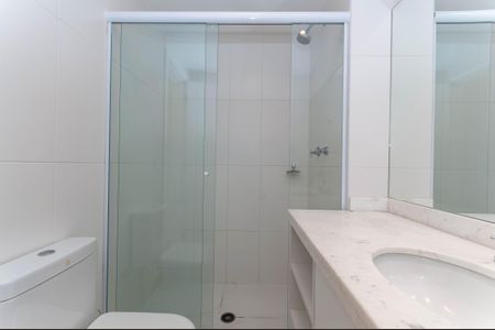 Apartamento à venda com 79m², 2 quartos e 1 vagaBanheiro da Suíte