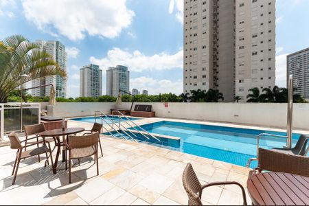 Apartamento à venda com 79m², 2 quartos e 1 vagaÁrea Comum - Piscina