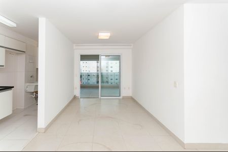 Apartamento à venda com 79m², 2 quartos e 1 vagaSala