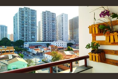 Apartamento à venda com 90m², 3 quartos e 1 vagaVaranda
