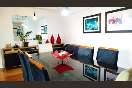 Apartamento à venda com 90m², 3 quartos e 1 vagaSala de jantar