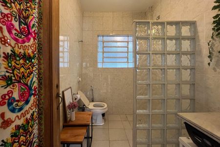 Apartamento à venda com 135m², 2 quartos e sem vaga Apartamento à venda com 135m², 2 quartos e sem vagaBanheiro