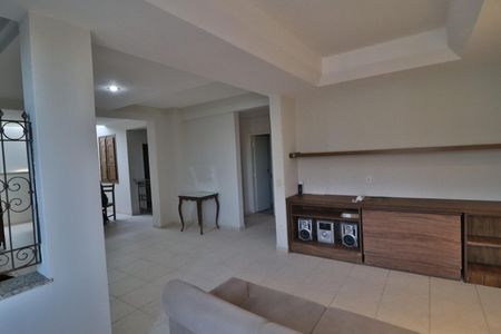 Apartamento para alugar com 100m², 3 quartos e 1 vagaSala