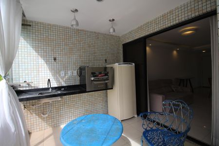 Apartamento para alugar com 72m², 3 quartos e 1 vagaVaranda