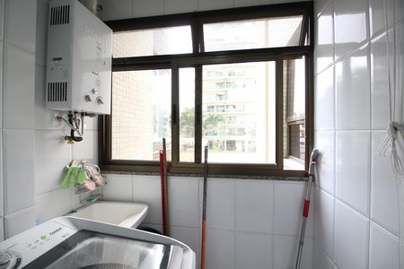 Apartamento para alugar com 72m², 3 quartos e 1 vagaÁrea de Serviço