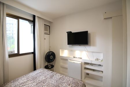 Apartamento para alugar com 72m², 3 quartos e 1 vagaSuíte