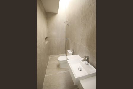 Casa de condomínio à venda com 403m², 4 quartos e 4 vagasbanheiro 1