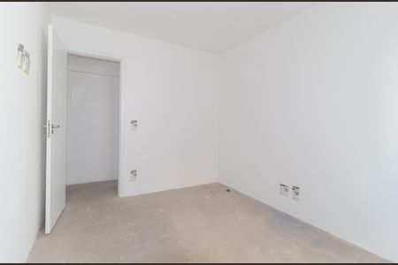 Apartamento à venda com 77m², 3 quartos e 2 vagasSuíte