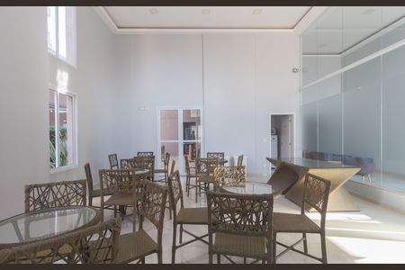 Apartamento à venda com 77m², 3 quartos e 2 vagasÁrea comum - Salão de festas