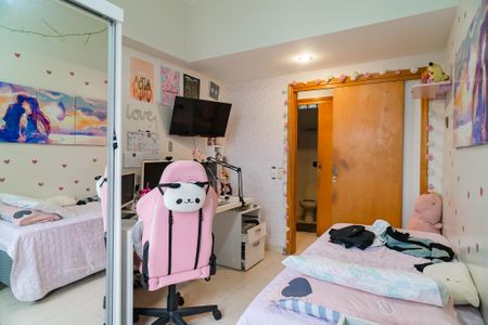 Apartamento à venda com 80m², 3 quartos e 1 vagaQuarto 2