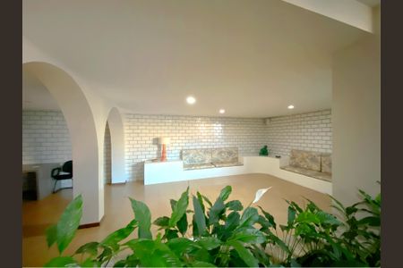 Apartamento à venda com 180m², 4 quartos e 2 vagasÁrea comum - Salão de festas