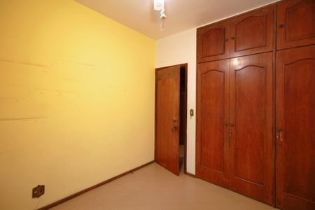 Apartamento à venda com 180m², 4 quartos e 2 vagasQuarto 4