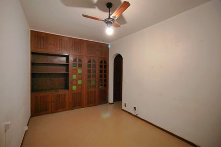 Apartamento à venda com 180m², 4 quartos e 2 vagasQuarto 2