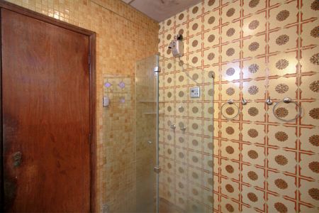 Apartamento à venda com 180m², 4 quartos e 2 vagasBanheiro da Suíte