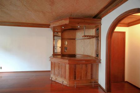 Apartamento à venda com 180m², 4 quartos e 2 vagasSala