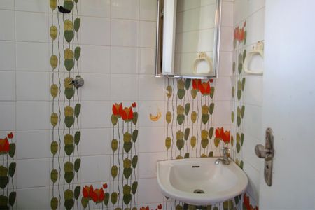 Apartamento à venda com 180m², 4 quartos e 2 vagasBanheiro de serviço