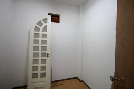 Apartamento à venda com 180m², 4 quartos e 2 vagasQuarto de Serviço