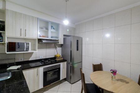 Casa de condomínio à venda com 65m², 2 quartos e 1 vagaCozinha