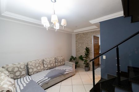 Casa de condomínio à venda com 65m², 2 quartos e 1 vagaSala